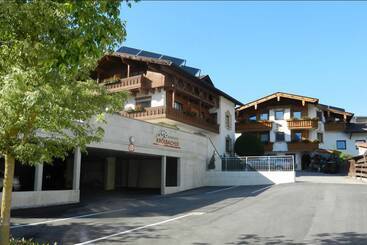 Aparthotel Krösbacher