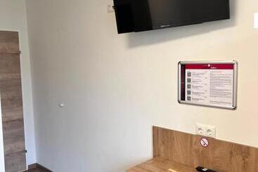 Gasthaus & Hotel Backhendlstation