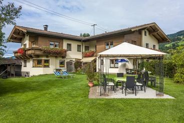 호텔 Andrea Cäciel