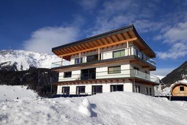 هتل Apart Pedrolini