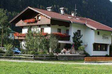 Отель Gästehaus Bliem