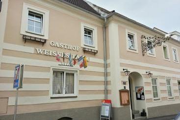 Отель Pension Weisses Lamm