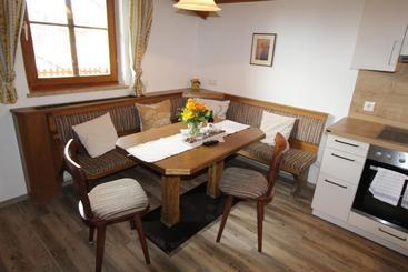 هتل Pittlanderhof