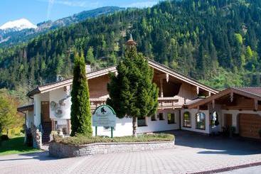 هتل Residence Adlerhorst