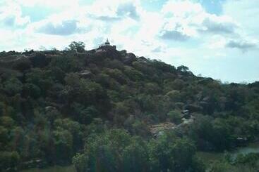 Hostel Nineart Homes