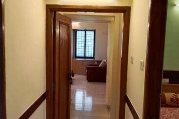 هاستل Wishtree Corporate Mens Dormitory For Techies And Trainees