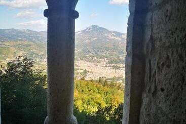 مبيت وإفطار Sor Mimi