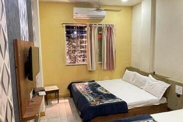 בית מלון כפרי Amritam Inn