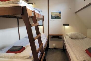 בית מלון כפרי Boat Sarah Groningen