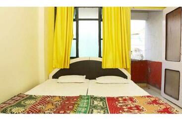 בית מלון כפרי Geeta Lodge, Solapur