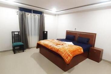 בית מלון כפרי Hilsan Residency And