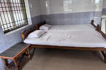 Hotel Staymaker Deepak