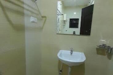 Отель Vardan Residency, Ratnagiri