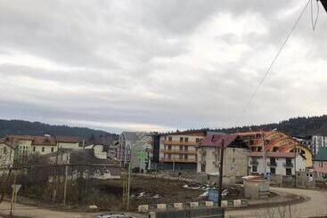 پانسیون Bakuriani Cozy Guesthouse