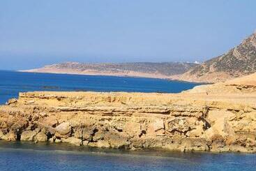 펜션 Maison Damour El Haouaria Chez H & H