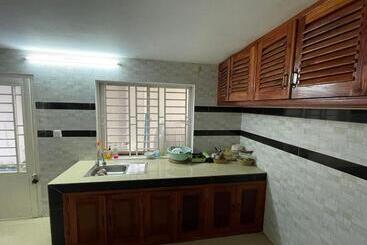 بنسيون The Hub Kampot