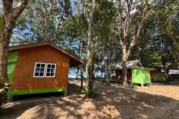 אתר נופש Changthong Bungalow