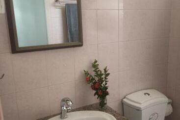 Aonang Knockout Hostel