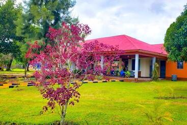 בית מלון כפרי Arien