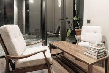 호텔 Sandton Studio Luxury, Comfort & Unique Stay