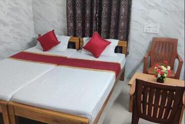 Hotel Shakthisa Residency