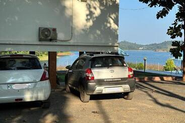 Misty Dam Wayanad Premium Resort With Banasura Dam View