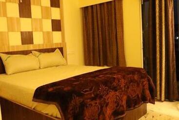 Отель Akshayam Grand Inn