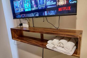 هتل Avida Iloilo T3 624