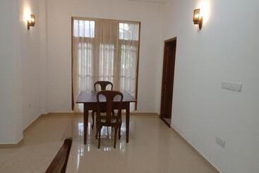 فندق Coconut Villa Madiha