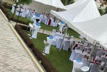 酒店 Kinindo Light