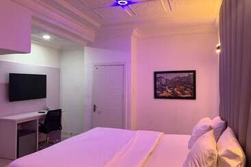 酒店 Mansion Signature Homes