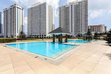 هتل آپارتمان Mvv Properties At Wind Residences