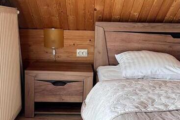 فندق صغير альтана