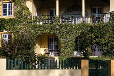 هاستل Casa Portuguesa   Charming House