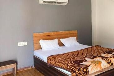 בית מלון כפרי Natures Nest