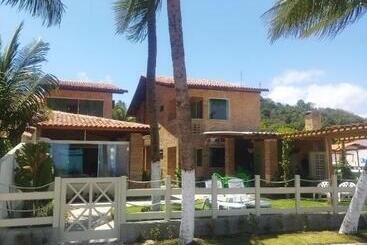 בית מלון כפרי Pousada Fenícia