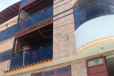 پانسیون Hostal Sol & Luna