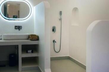 Aroha Palms By Urban Villa And Resorts