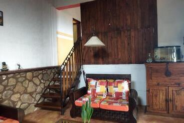 ベッドアンドブレックファースト Casa Los Olivos