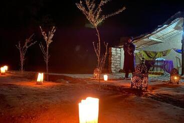 تختخواب و صبحانه La Maison Berbère