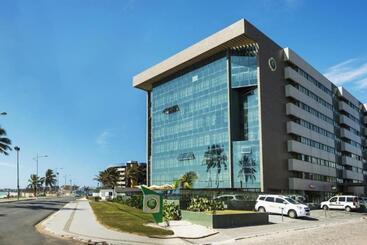 هتل آپارتمان Coral Ritz Flat Beira Mar