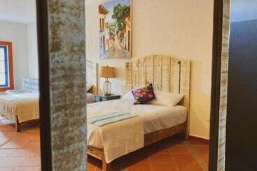 فندق Finca San José