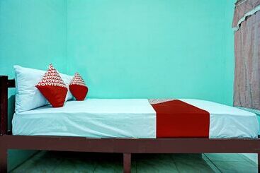 Отель Oyo 93298 Barito House
