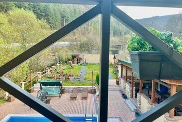 فندق Villa Alexander Dilijan