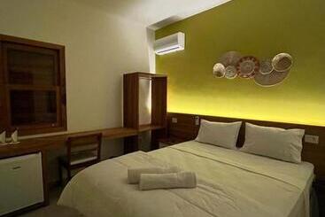 旅馆 Pousada Essência