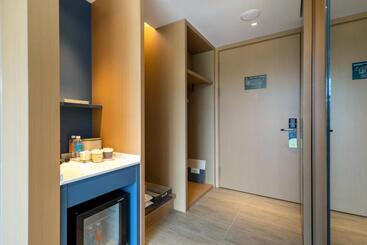 Atour Hotel Xiamen Meifeng Binhai Romantic Line