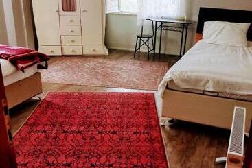 민박 Closest Villa