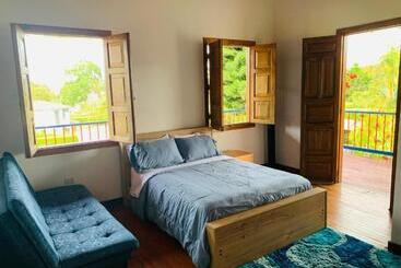 Finca Hotel Calle Jardin