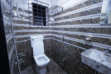 בית מלון כפרי Aravi Inn