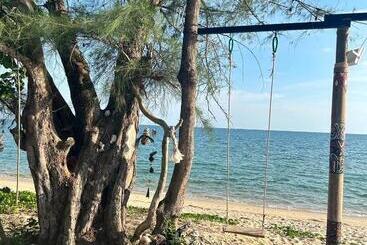 فندق Creamii Cafe Beach Rayong